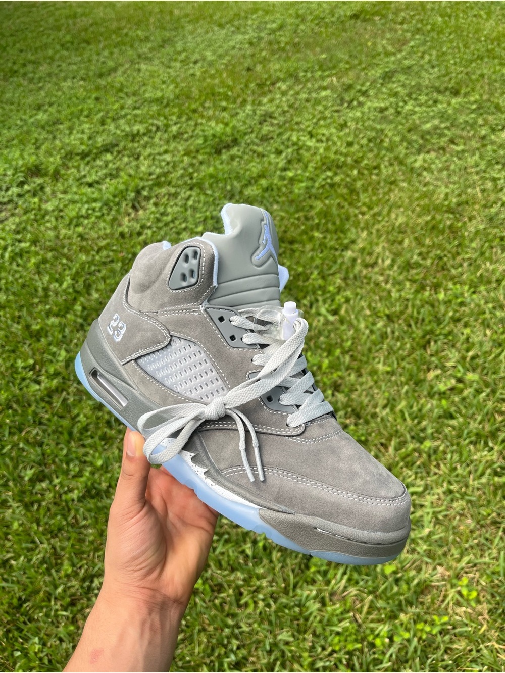 Air Jordan 5's Retro 'Wolf Grey' 2026